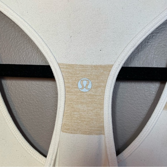 Lululemon Racerback Size 12 Tank - Used Condition - Picture 6 of 6